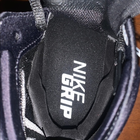 NWOT Nike Vapor Football Cleats black size 10 - Picture 12 of 16